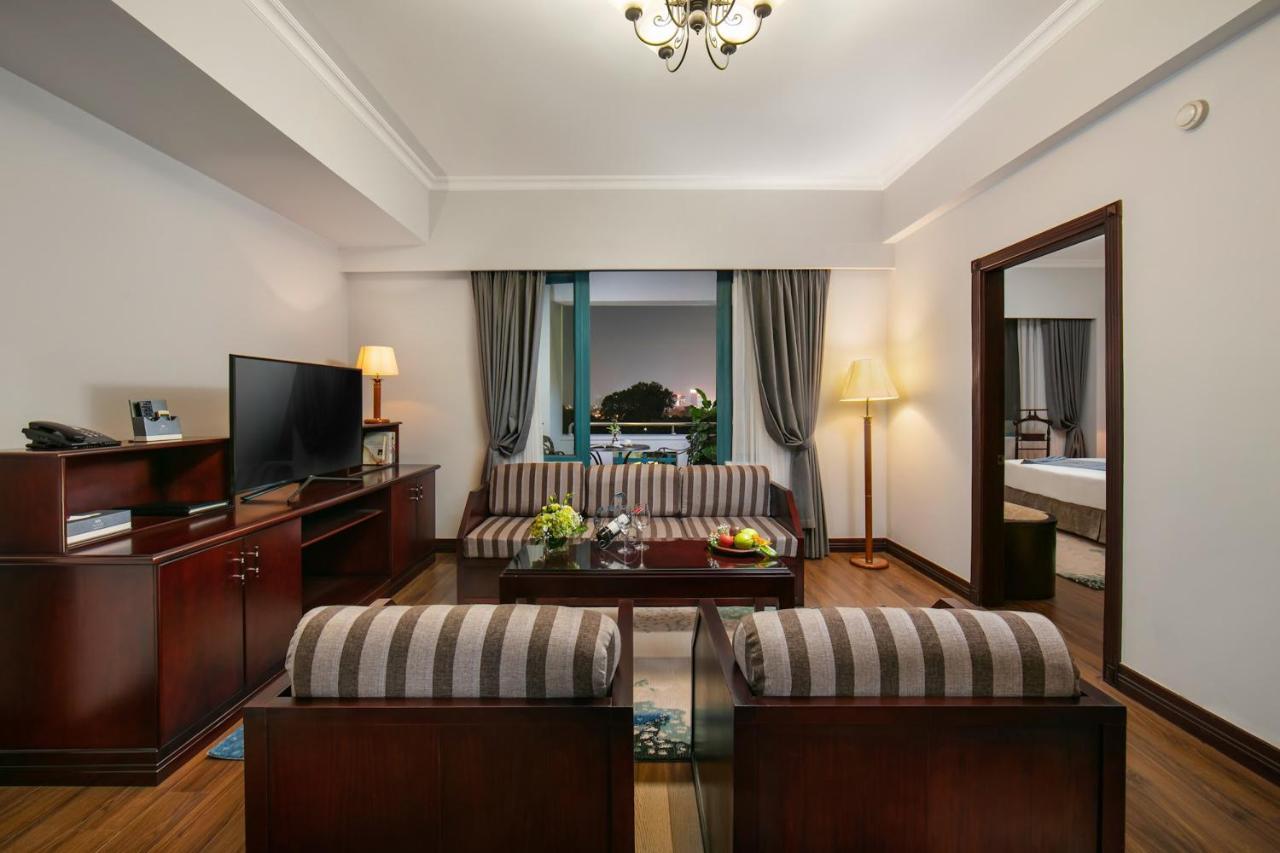 The Tray Hotel Hai Phong Bagian luar foto